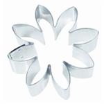 Cookie Cutter 3^ Daisy