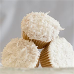 Coconut Cupcakes 9 pk